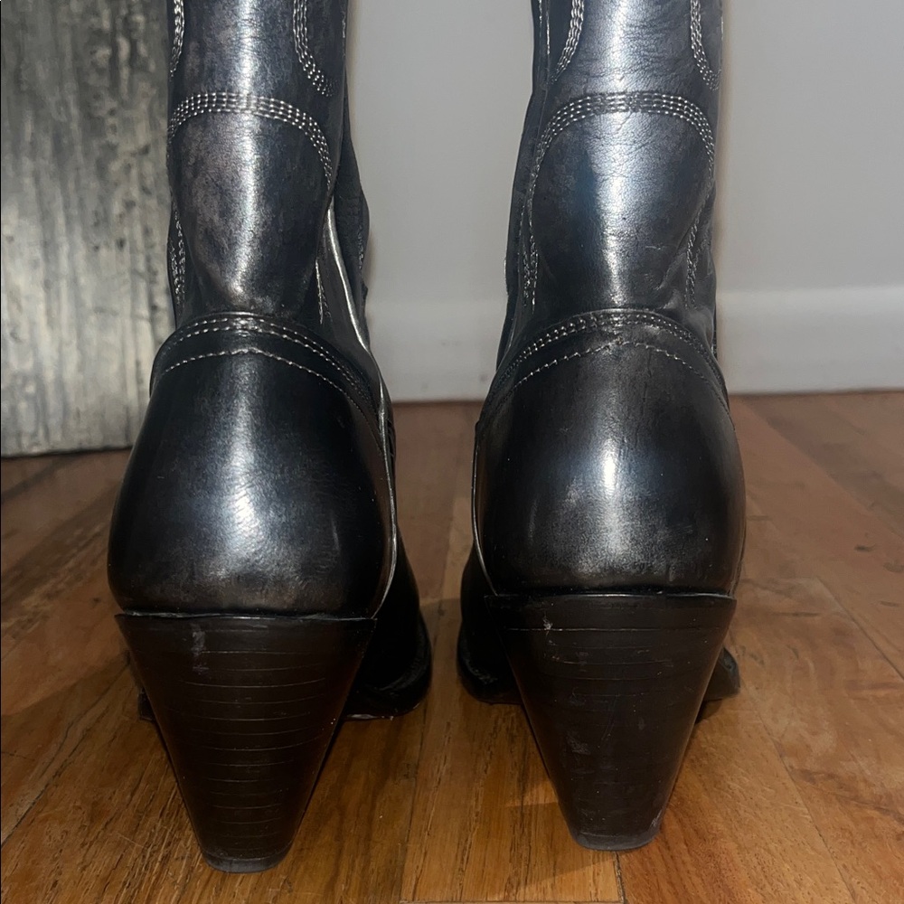 Idyllwind Black and Silver Heeled Boots - Picture 4 of 6